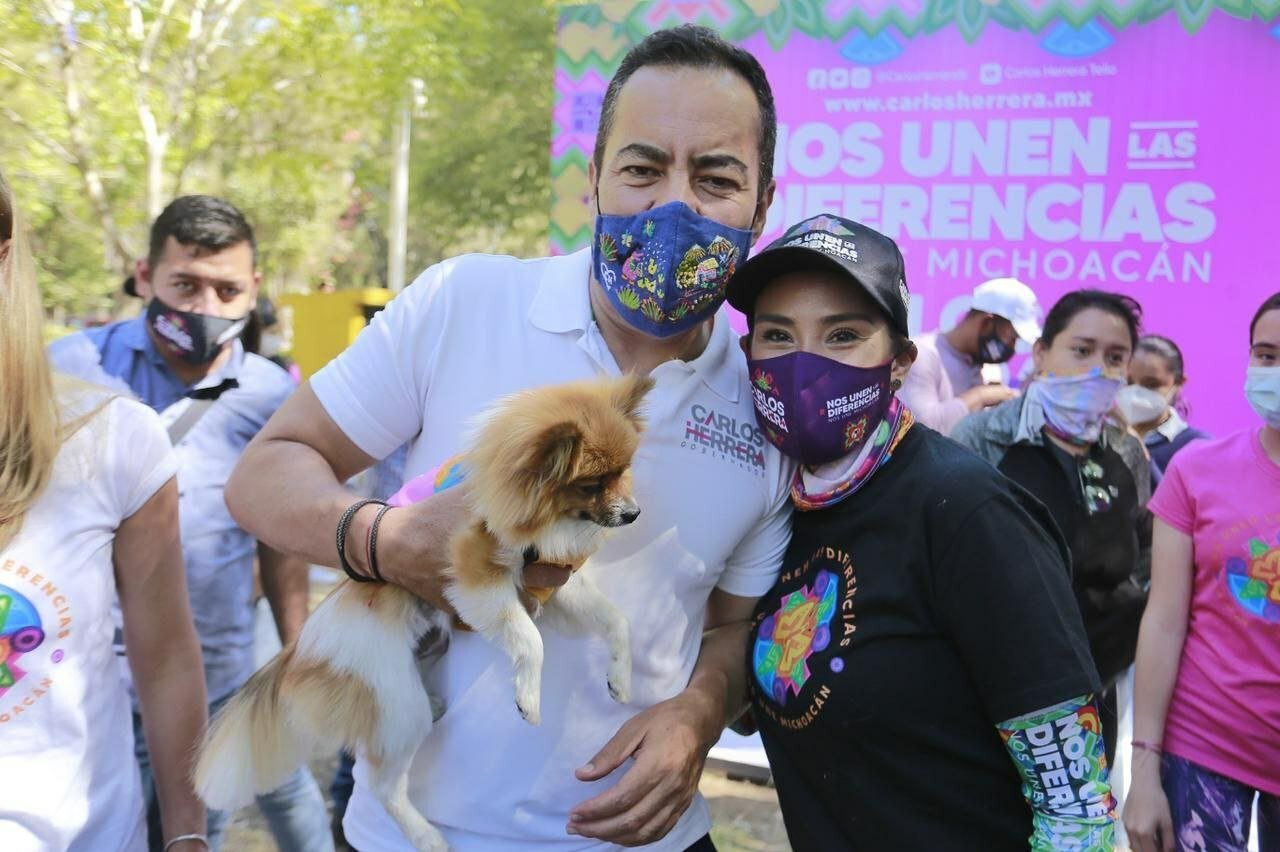 Carlos Herrera animalista