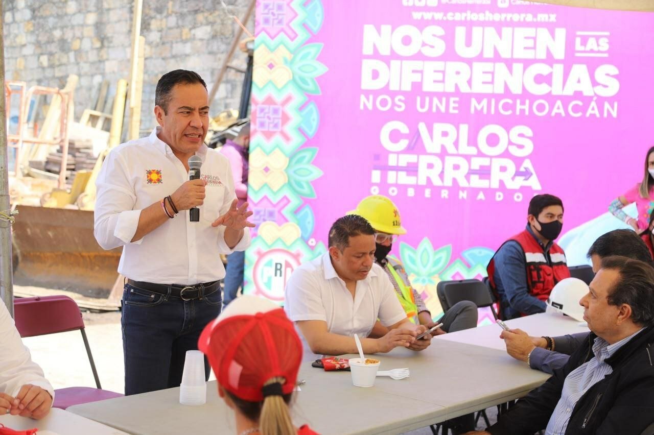 Carlos herrera