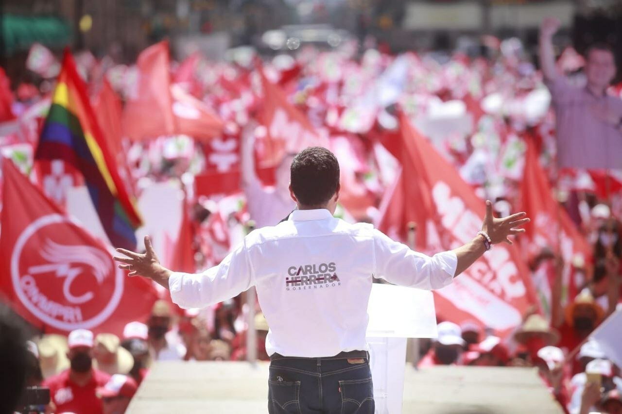 Carlos Herrera
