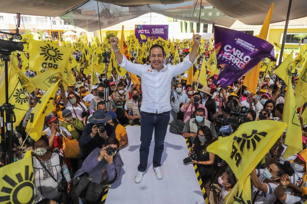 Carlos Herrera