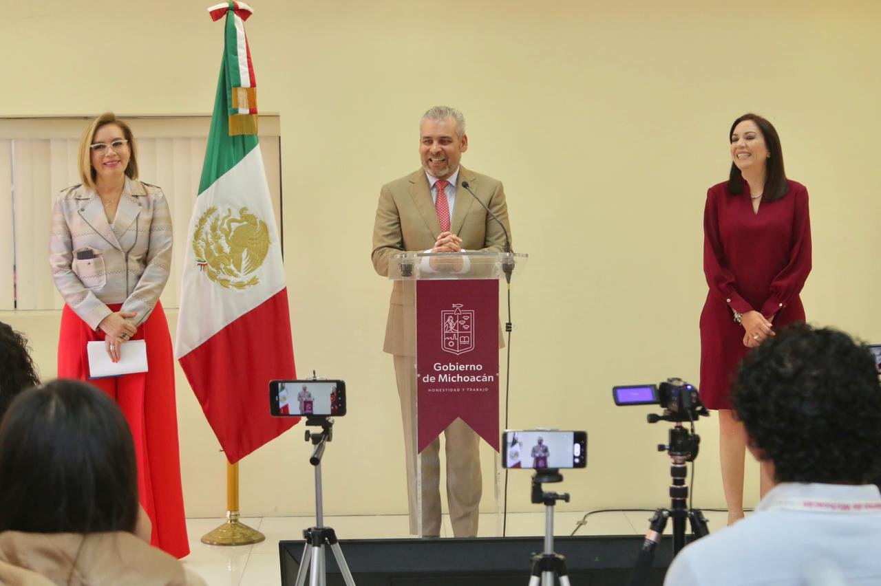 Maestros están en las aulas; eventuales se movilizan por demandas insostenibles