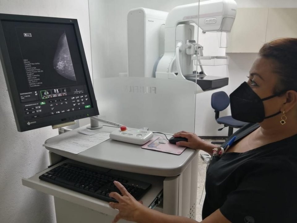 hospital de la mujer de uruapan