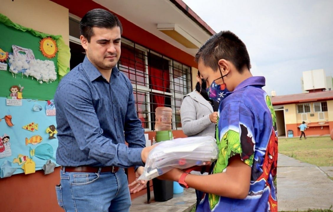 utiles escolares en tenencias