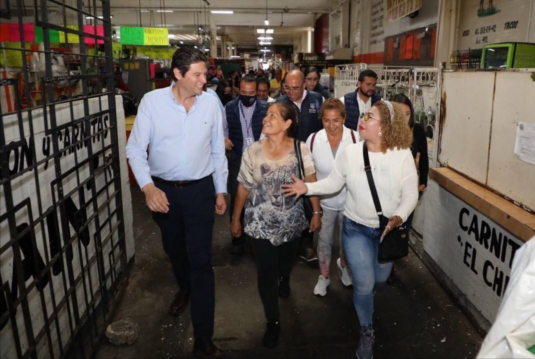 Obra pública solo a constructores cumplidos: Alfonso Martínez