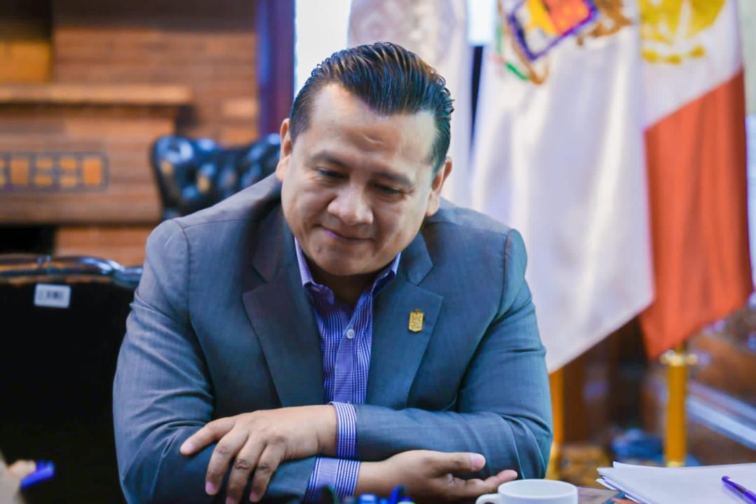 Segob atiende conflicto entre estudiantes y empresa de transporte: Torres Piña