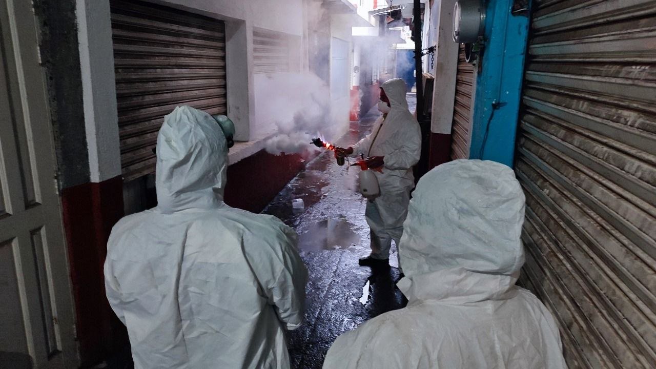 Gobierno de Morelia realiza jornadas de fumigación en mercados municipales