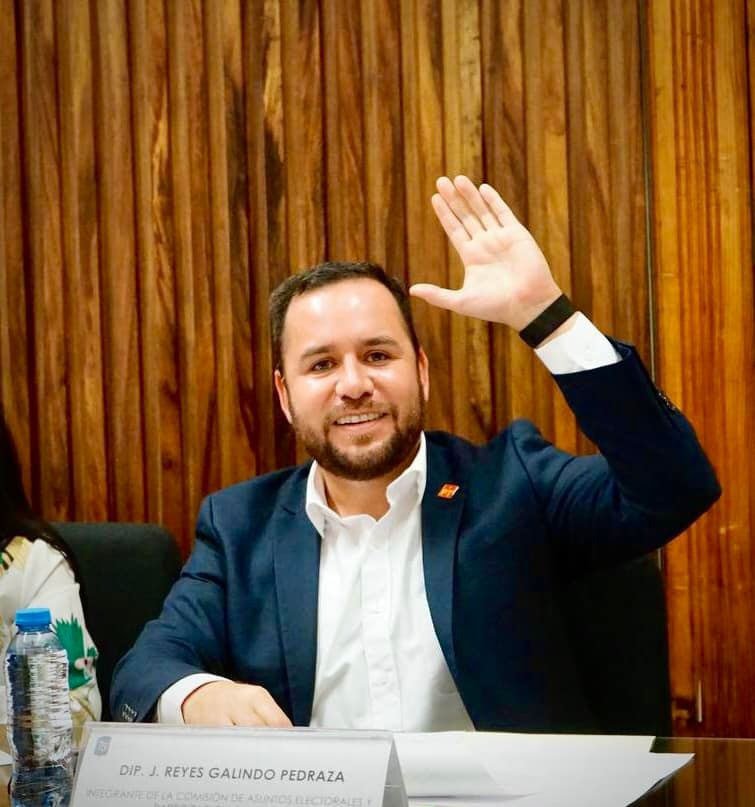 promueve iniciativa de información