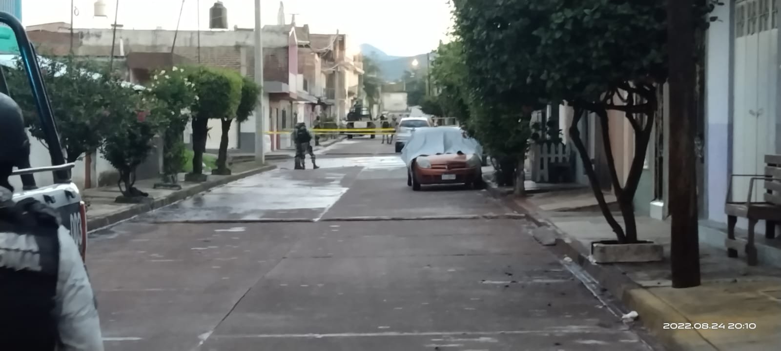 Joven es acribillado a balazos afuera de una tienda de abarrotes en Jacona