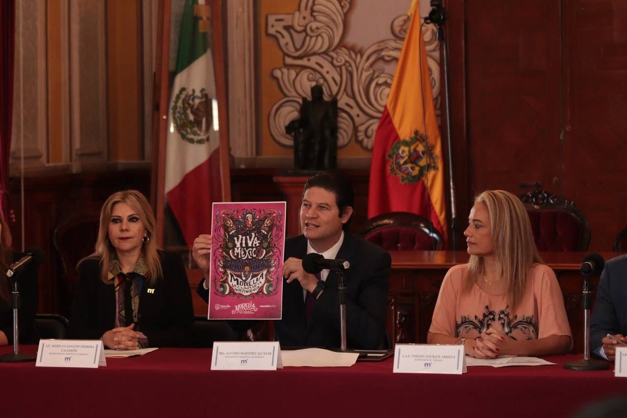 Verbenas, bailes, gastronomía, música y mariachis llenarán de color y alegría las plazas de la capital michoacana