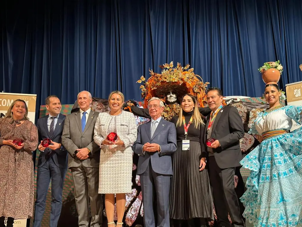 Cocineras tradicionales de Michoacán ganan Premios Excelencias Gourmet