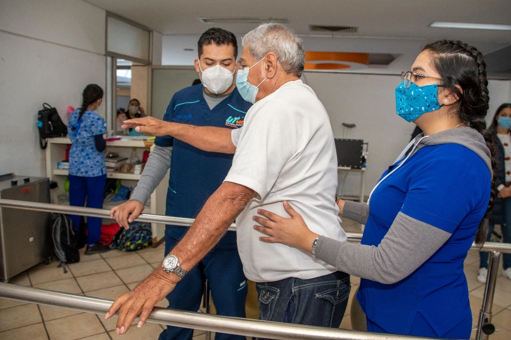 DIF Michoacán da rehabilitación y educación especial a personas con discapacidad (1)