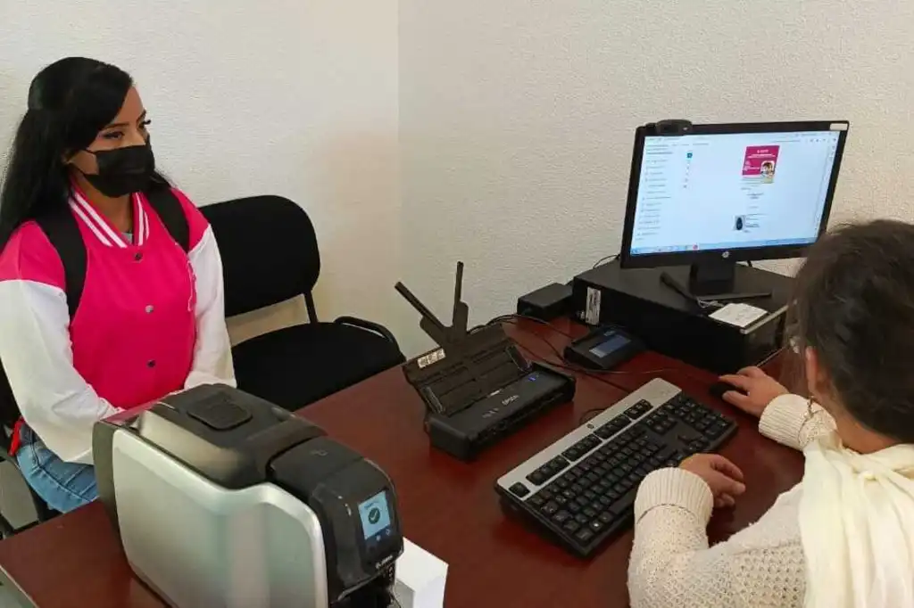 DIF Michoacán tramita credenciales para pacientes con discapacidad