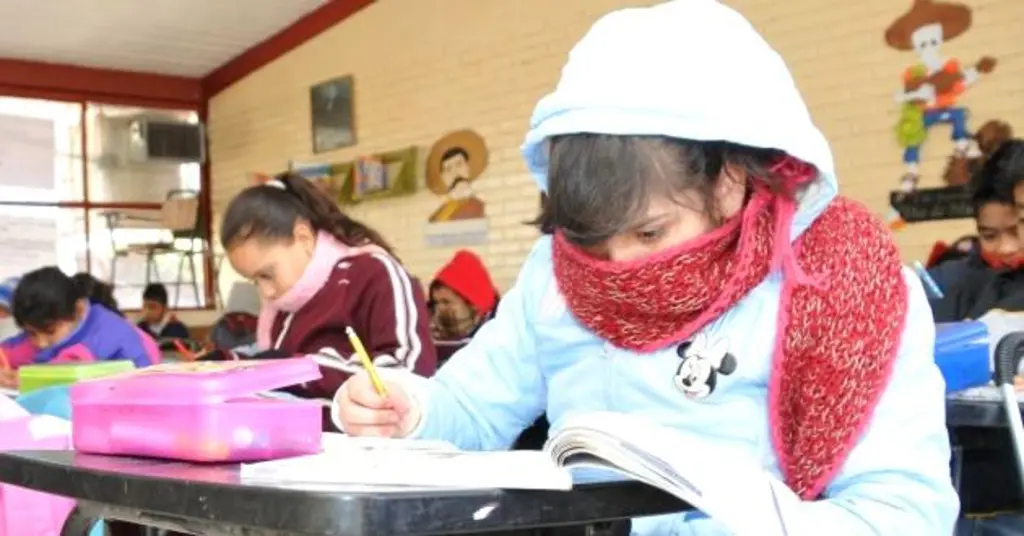 En el regreso a clases, protege a los niños del frío
