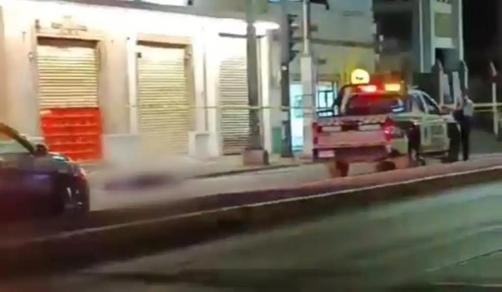 Tras fuerte choque, murió motociclista en Morelia