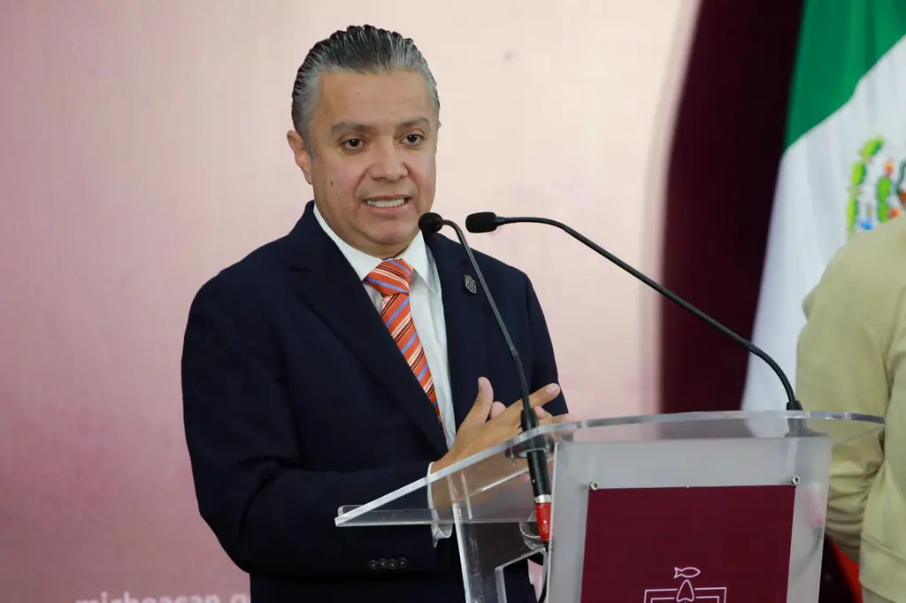 capacitan-a-municipios-y-autogobiernos-para-proyectos-de-obra-luis-navarro