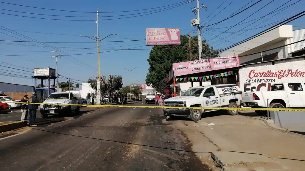 En Uruapan, asesinaron a la dueña de un local de carnitas