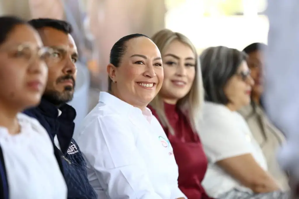 Entrega el DIF equipo para los programas de desayunos escolares y comedores comunitarios