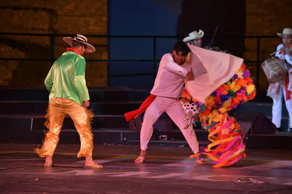 El pueblo otomí plasmó en una danza el proceso de la siembra; conócela en la K’uínchekua