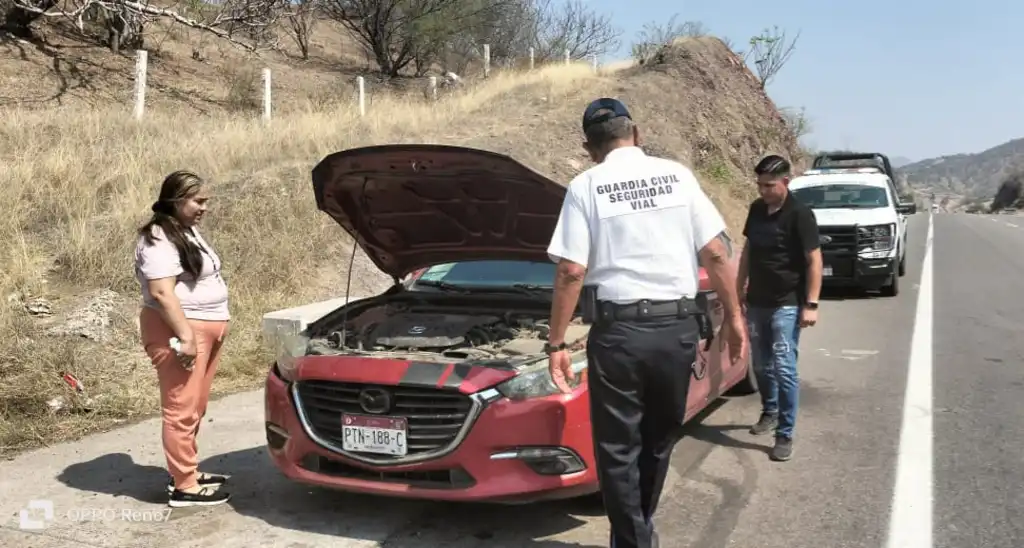 En Semana Santa el Agrupamiento de Seguridad Vial asiste a los vacacionistas
