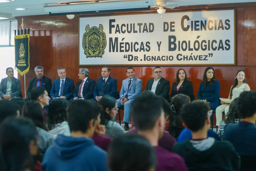 Celebran dos años de la apertura de la licenciatura en fisioterapia de la UMSNH. #NSIntesis La licenciatura en Fisioterapia y Rehabilitación de la UMSNH cumple dos años