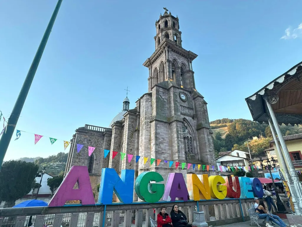 Los Pueblos Mágicos de Michoacán tienen ocho nominaciones a premio nacional