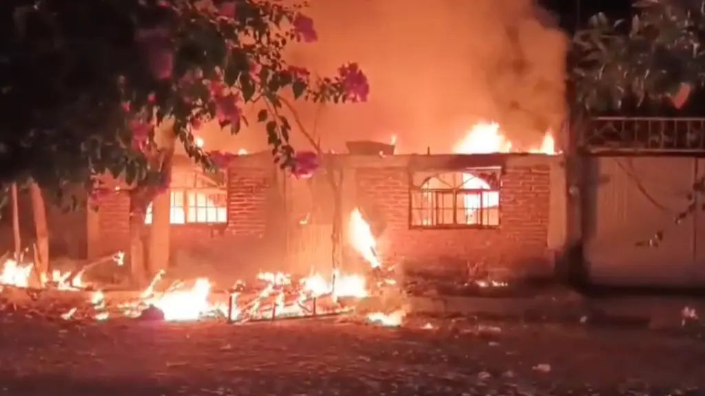 Se quemó una casa en Apatzingán