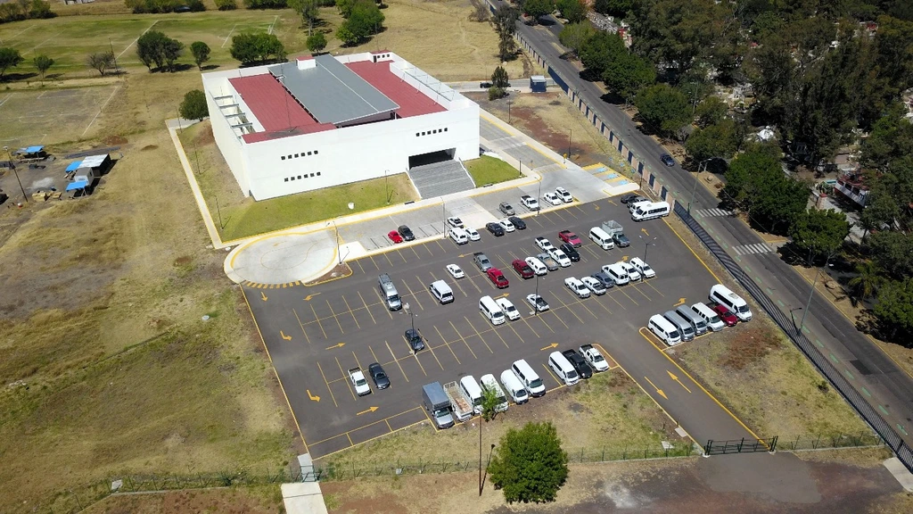 Vehículos oficiales de la UMSNH estarán resguardados durante el periodo vacacional