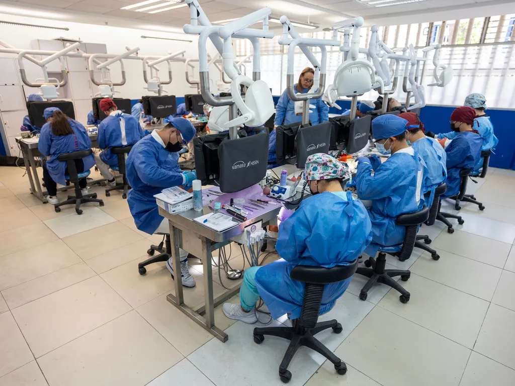 Ingreso a carreras de Salud en la UMSNH será por conocimientos