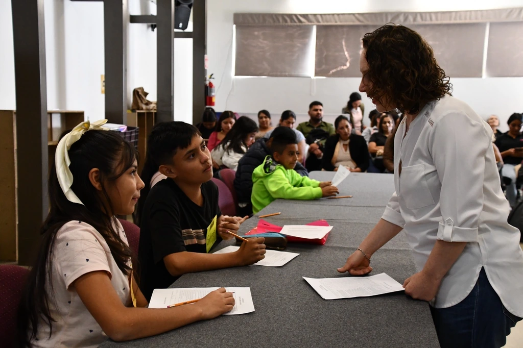 Niños eligen a representante estatal ante el DIF Nacional