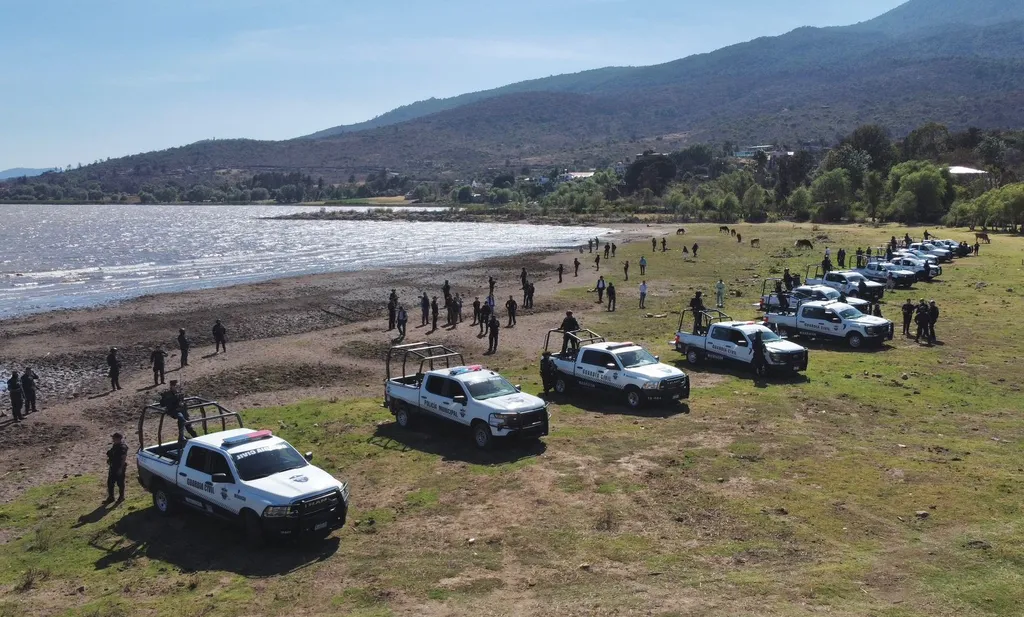 Operativos evitan robo de 600 mil litros de agua al día en el Lago de Pátzcuaro