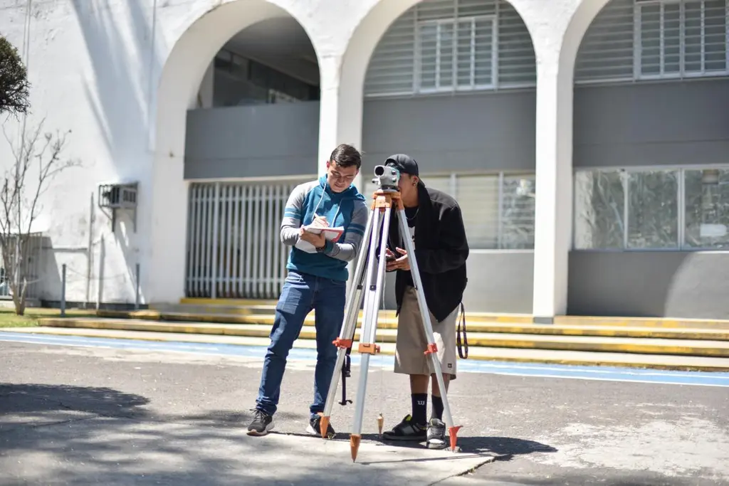 Registraron 58 proyectos de investigación de estudiantes de la UMSNH