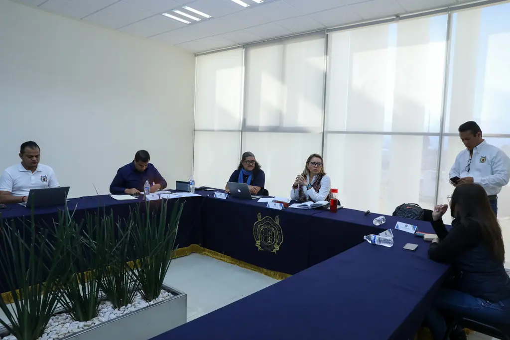 Sostienen reuniones de evaluación con diversas áreas de la UMSNH