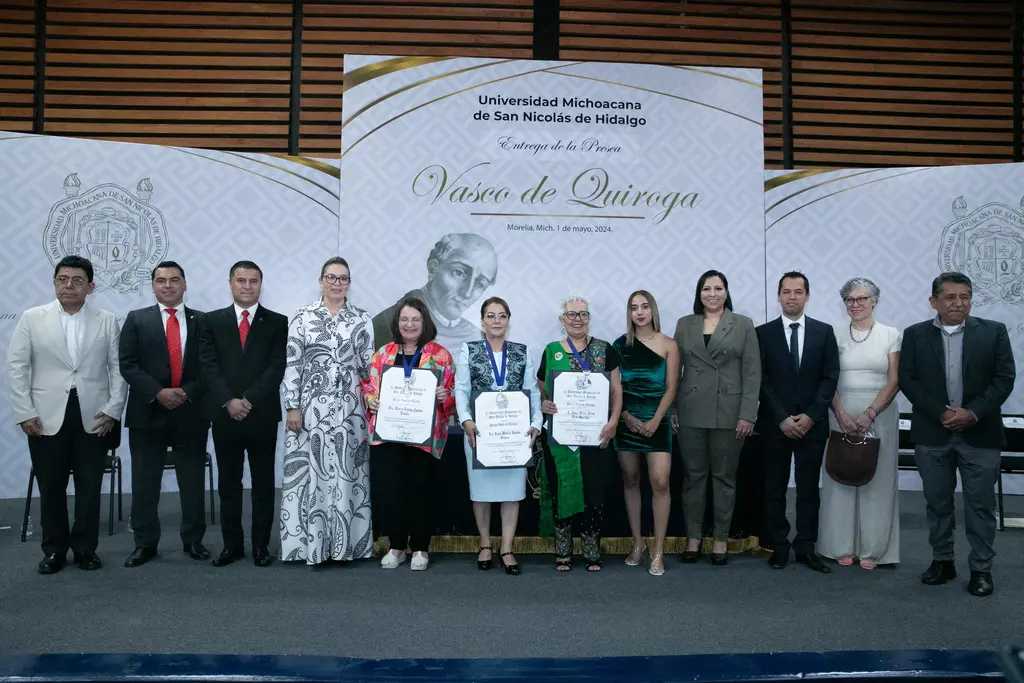 Entregaron entrega de la Presea “Vasco de Quiroga” 2024 a Rosa María Ávalos, María Teresa Cortés y Alma Alicia Arias