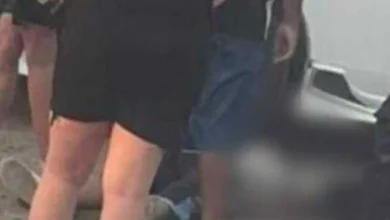 Muere un adolescente al caerse de una combi, en Lázaro Cárdenas