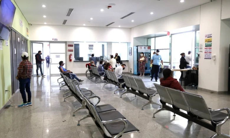 Pese a bloqueos, Hospitales y centros de salud en Michoacán están funcionando