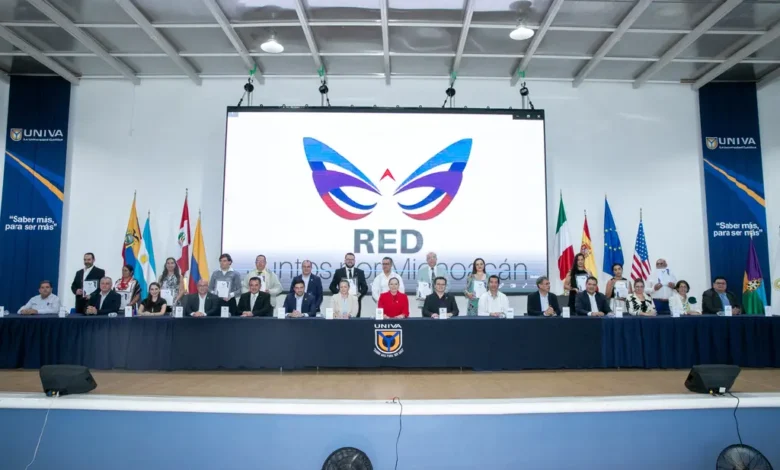 Reconocen a maestros de excelencia de la Red Juntos por Michoacán