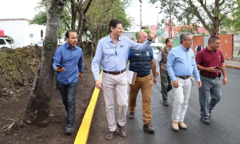 Alfonso Martínez supervisó la recuperación de glorieta y camellón de Avenida Rotarismo