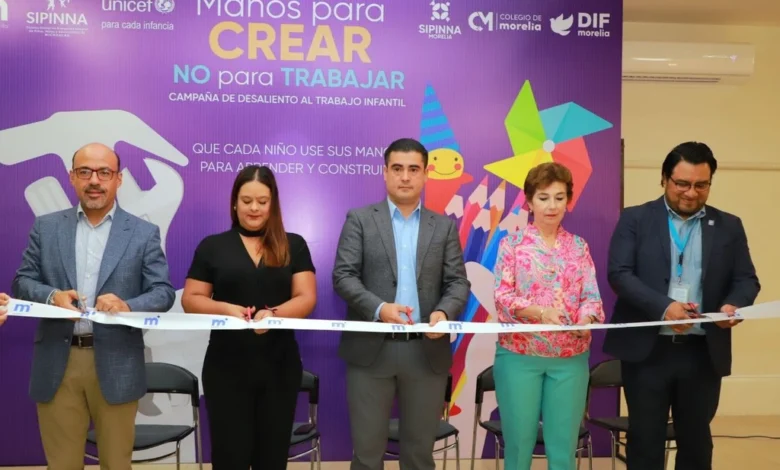 DIF Morelia inauguró una exposición itinerante compuesta por 18 ilustraciones