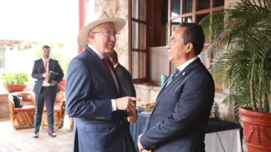 Embajador de EU y el Fiscal del Estado tuvieron reunión de trabajo