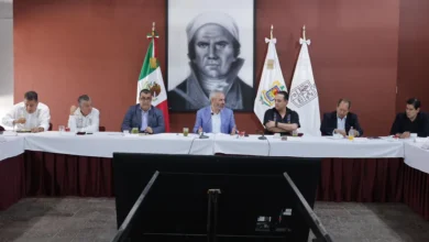 Gobernador y diputados federales electos acuerdan gestionar rehabilitación carretera