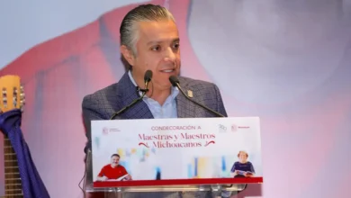 Gobierno de Michoacán garantiza respaldo al magisterio