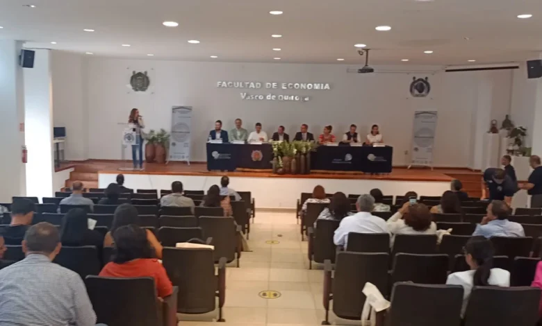 Inauguraron encuentro académico en la Facultad de Economía de la UMSNH
