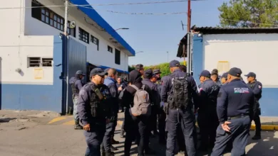 Protestan policías de Uruapan por acoso laboral y maltrato