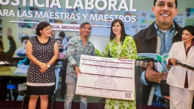 Recategorizan y dan nombramientos a 250 maestros del estado