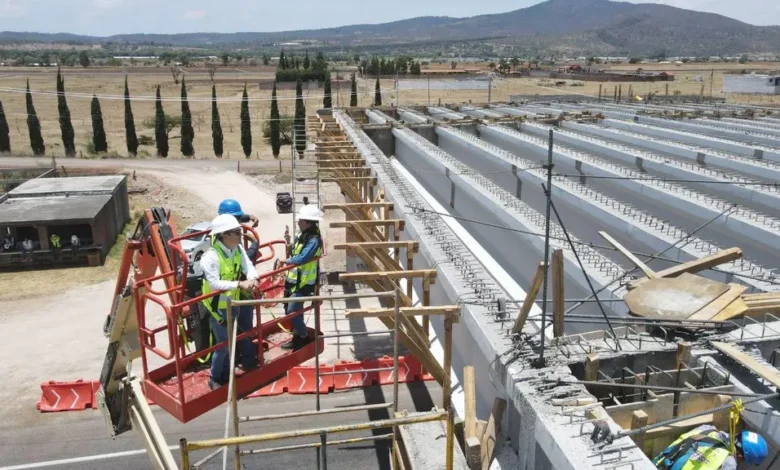 Supervisan obra del segundo anillo periférico de Morelia; lo transitarán casi 7 mil autos al día