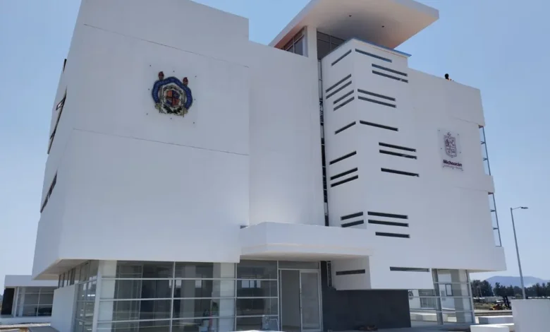 Termina el gobierno del estado el campus Zamora de la UMSNH