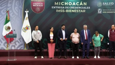 Bedolla inició la entrega de credenciales IMSS-Bienestar