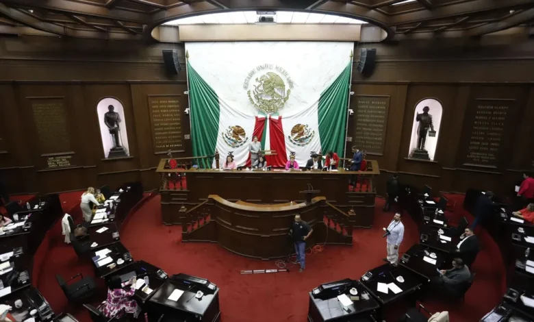 Condecoración “Suprema Junta Nacional Americana” a Luis Girarte Martíne