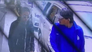 Dos ladrones robaron una tienda de celulares