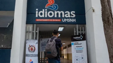 Ver más información del Gobierno Síguenos en: Facebook/NoticiasEnSintesis Twitter@NsintesisMich